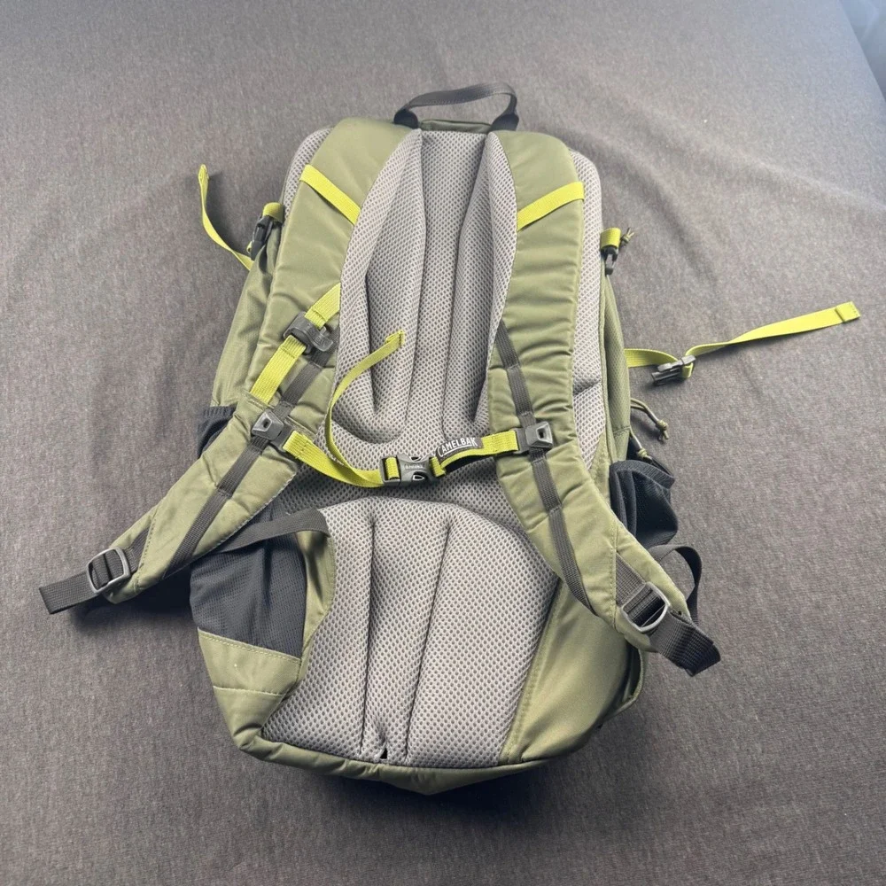 Camelbak cloud walker
